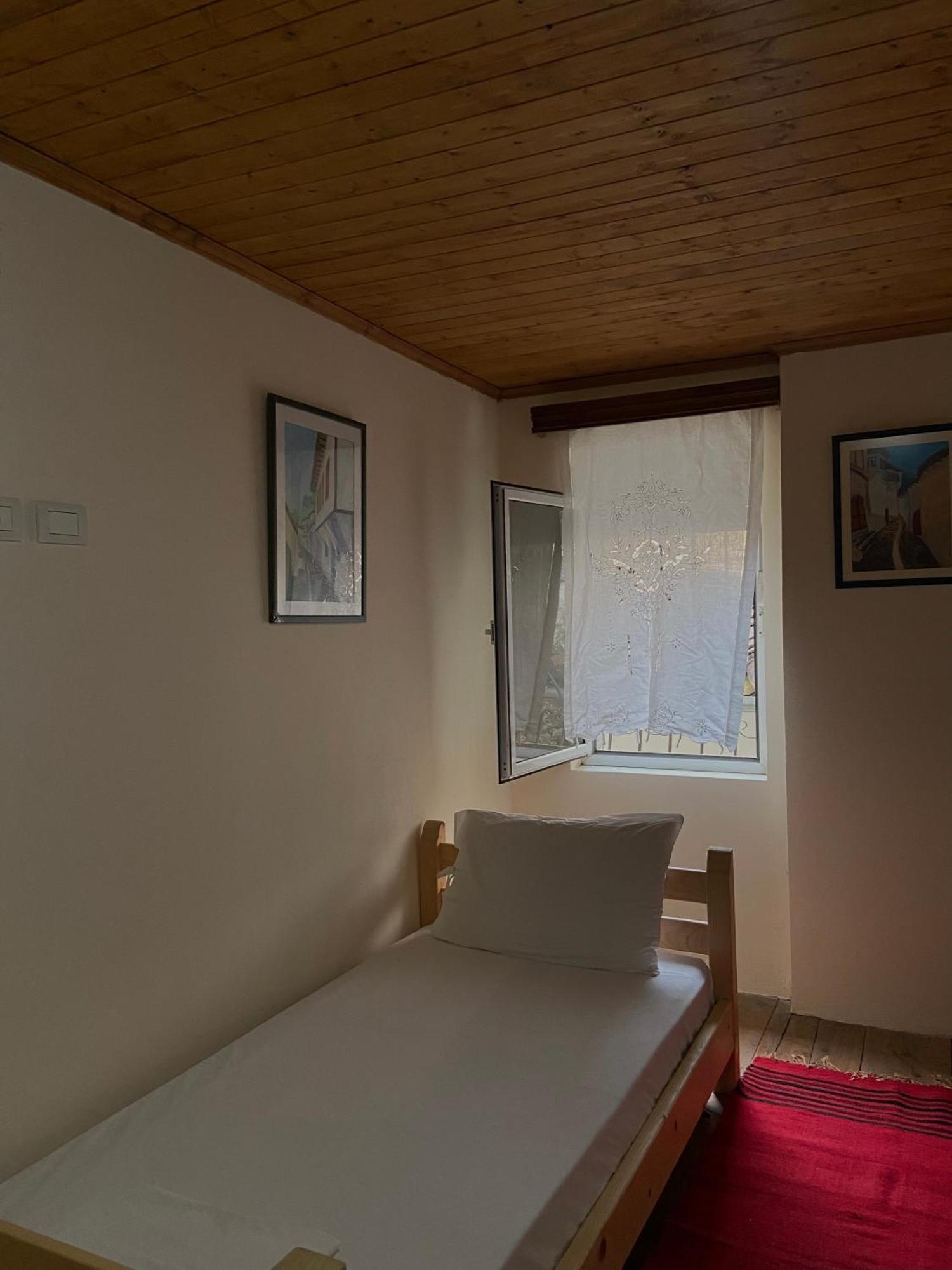 Teo'S Guest House ベラト エクステリア 写真